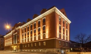 The stylish boutique 4-star Kreutzwald Hotel and Zen Spa Tallinn is located just an easy 9 minute walk from Tallinn’s freedom square and the entrance to the beautiful Old Town.
