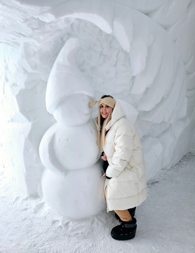 Snowman World