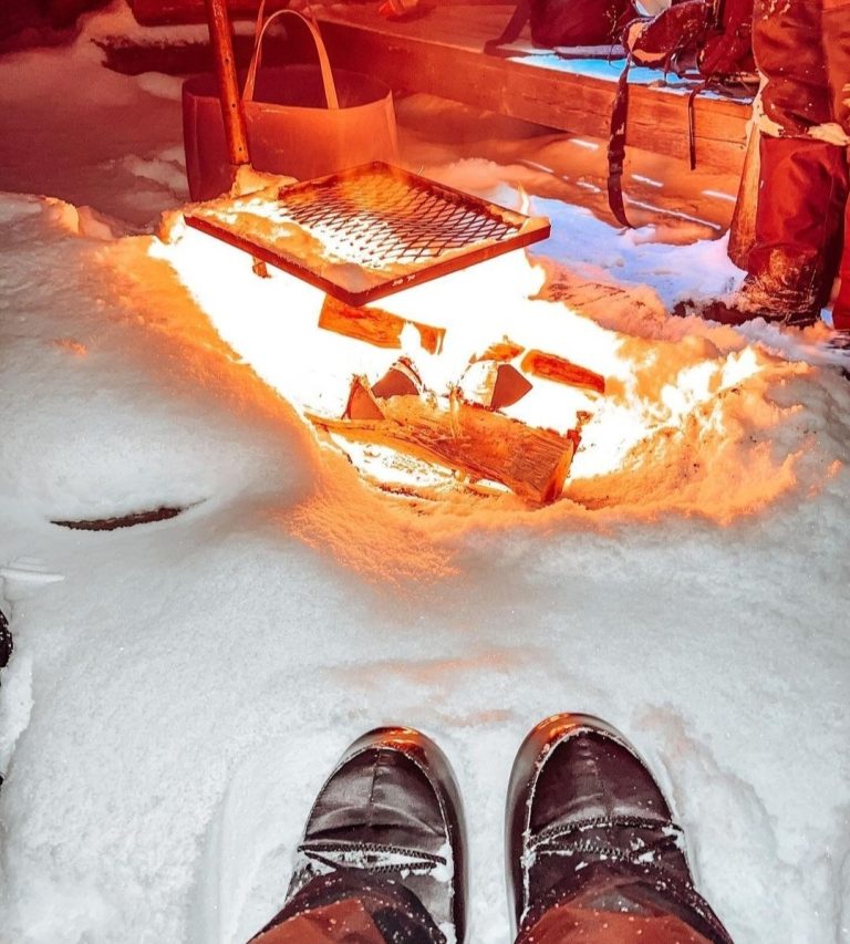 Snowmobiling in Rovaniemi