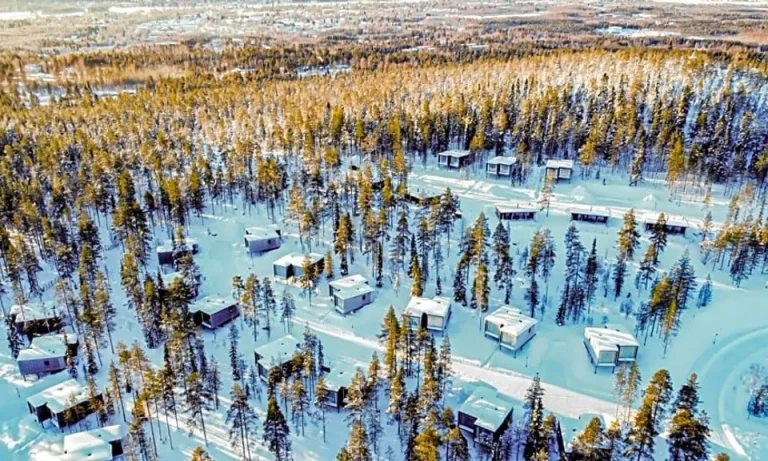 Cool Places to stay in Lapland Winter