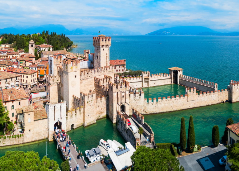 Sirmione Itinerary by train with kids Lake Garda