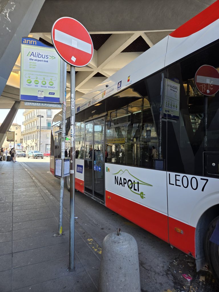 alibus airport transfer bus in Naples