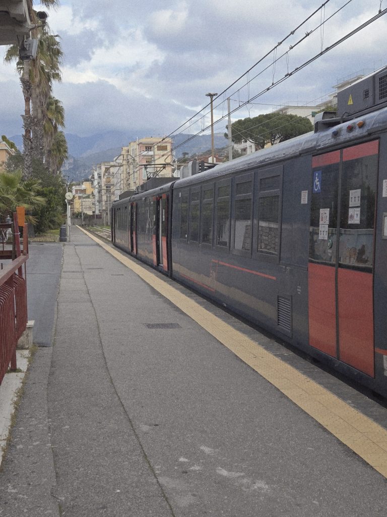 EAV Sorrento to Naples Circumvesuviana train