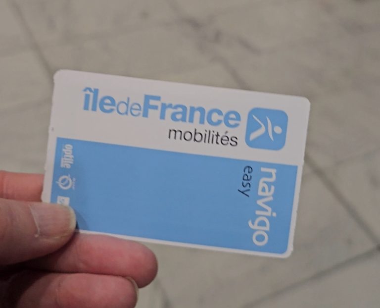 Paris Navigo Rechargeable Ticket