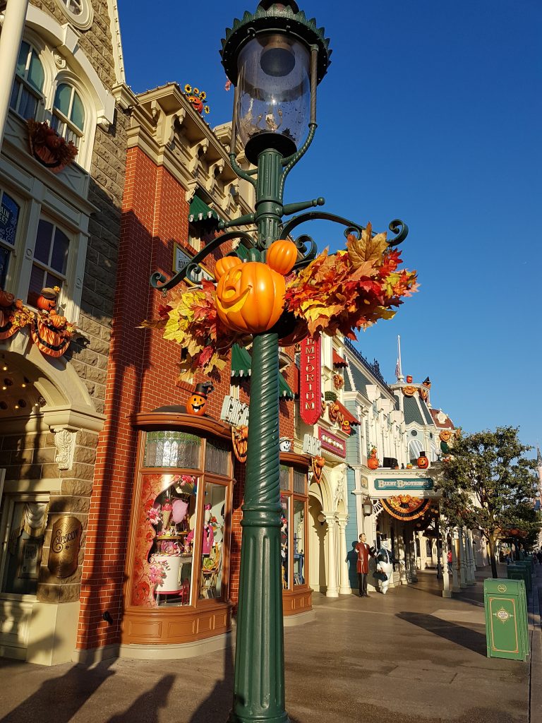 lamp post on main street with halloween decorations