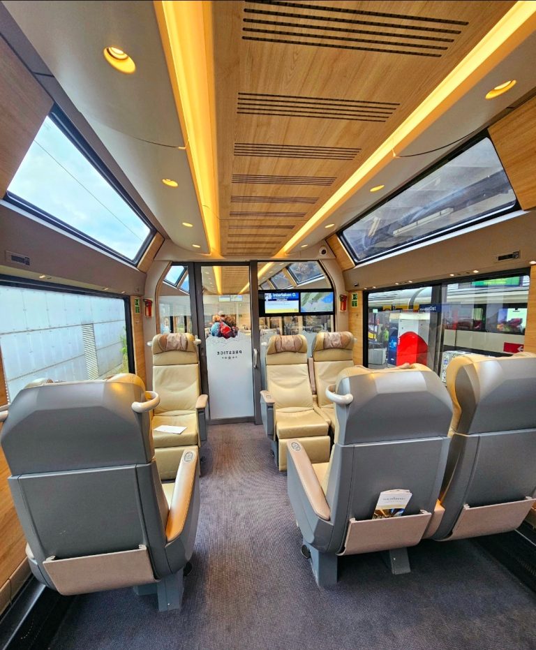 Goldenpass Express Prestige Carriage