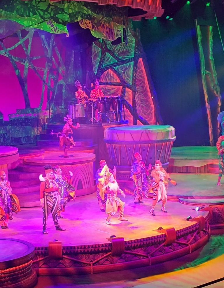 Lion King Rhythm of Prides Show Disneyland Paris