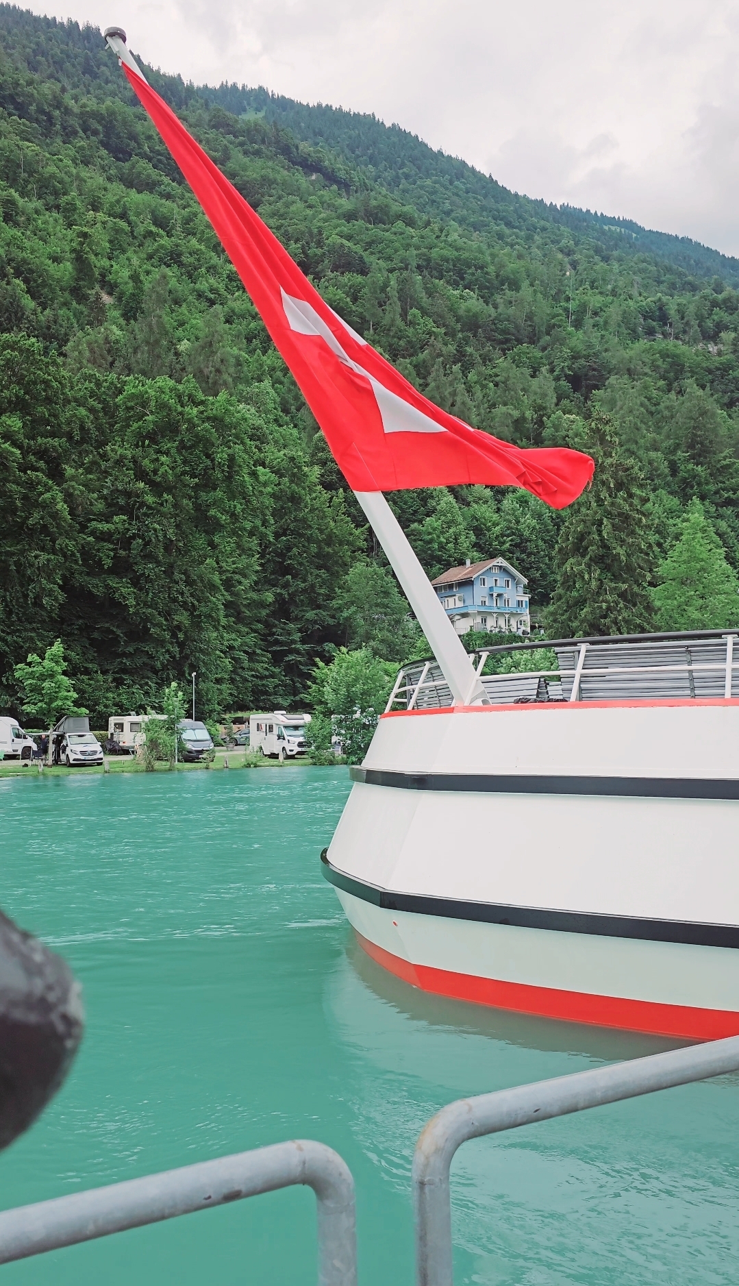Interlaken boat cruise
