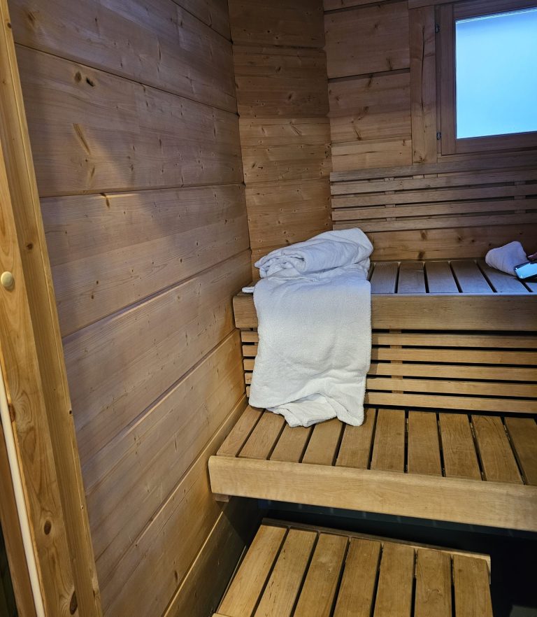 Traditional Finnish Sauna Rovaniemi