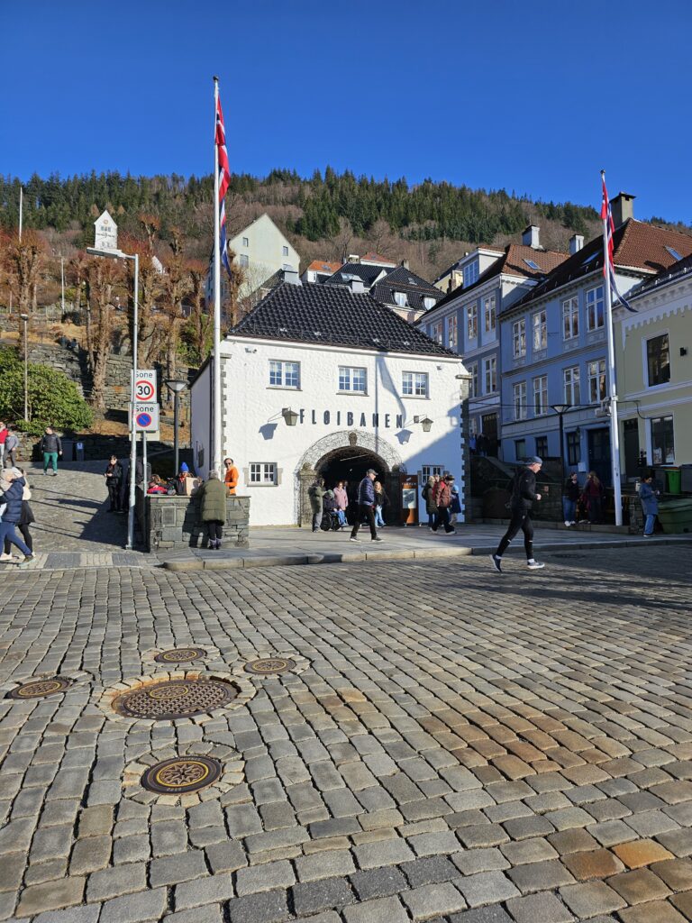 Fløibanen Station in Bergen