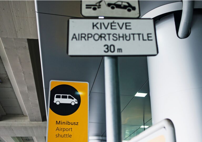How to get from Budpest airport